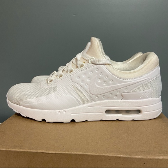 Nike Air Max Zero Essential Casual Shoes - Men’s 9.5 - Picture 1 of 11